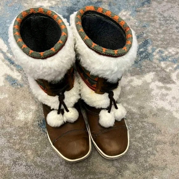 Helly Hansen Muk Luk Winter boots - Picture 4 of 5